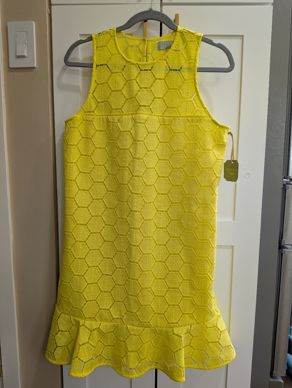 NWT Sunny Yellow Sleeveless Lace Midi Dress